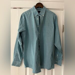 Docker’s Blue‎ Button-Down Shirt Size Large Stretch Classic Fit NWOT